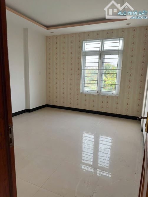 Bán nhà 3 tầng mặt tiền đường lưu trọng lư dt 45m2 giá 3ty800 - 5