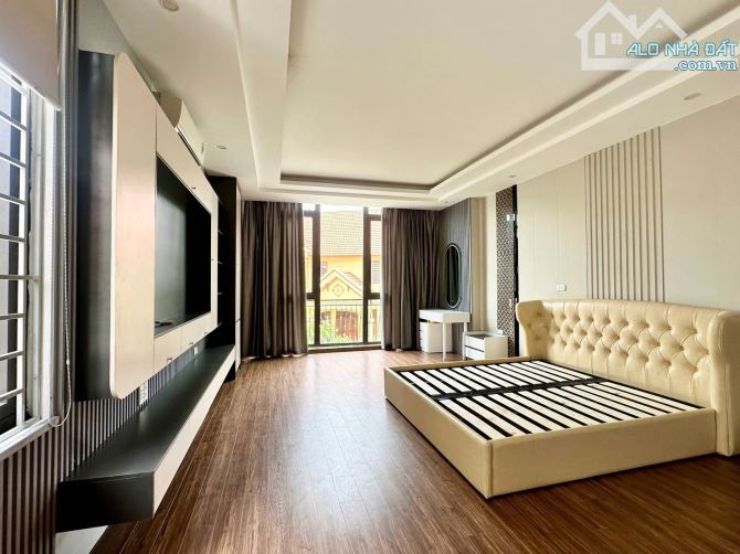 Bán Nhà Bát Khối KINH DOANH LÔ GÓC 2 THOÁNG VĨNH VIỄN GARA 7CHỖ 51M2 5T MT4.5 11.5 tỷ - 5
