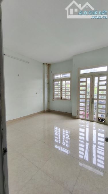 Mặt tiền kinh doanh hẻm xe hơi 6m thông Gò Xoài, 2 tầng 64m2 chỉ 5.65 tỷ - 5