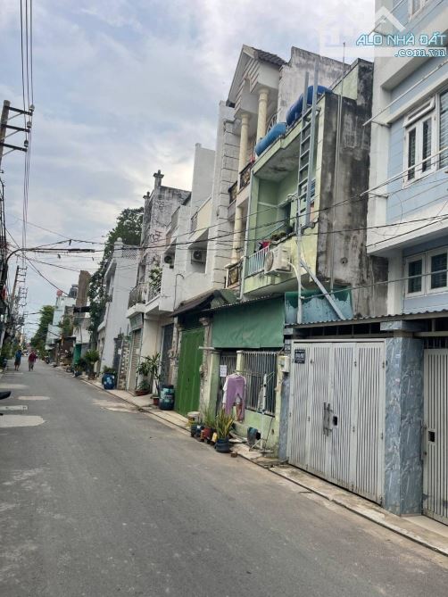 🌺🌺BÌNH TRỊ ĐÔNG A- BÌNH TÂN - HẺM THẲNG 1 TRỤC - XE HƠI NGỦ TRONG NHÀ - 128M - 3 TẦNG BT - 5
