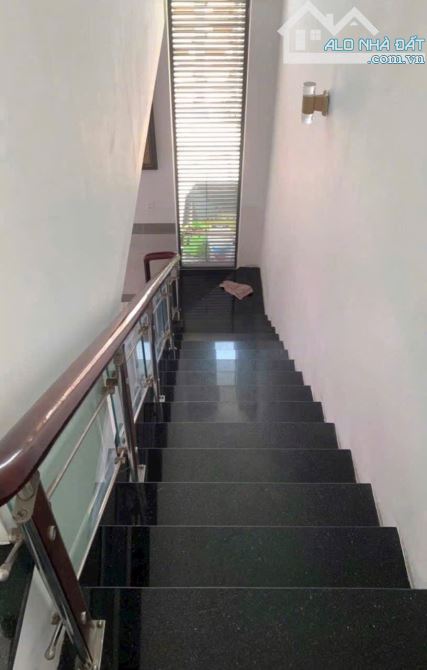 Bán căn nhà lầu 71,5m2 mặt tiền đường Hiền Vương, Thanh Hải, Phan Thiết - 5