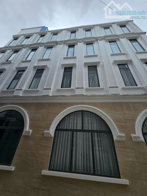 🏨 Khách Sạn 2 mặt tiền, Đã hoàn công,Tặng Full nội thất 9 phòng KD Hồ Xuân Hương 500 mét - 3