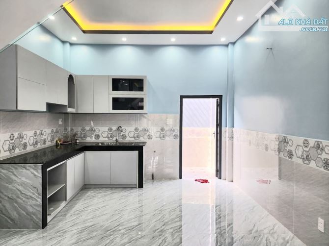 NHÀ 2 TẦNG XÂY MỚI 100% TÂN XUÂN 3 HÓC MÔN  - ĐƯỜNG XE TẢI - 62M2  - CHỈ 3,8 TỶ TL.    ✅️ - 5