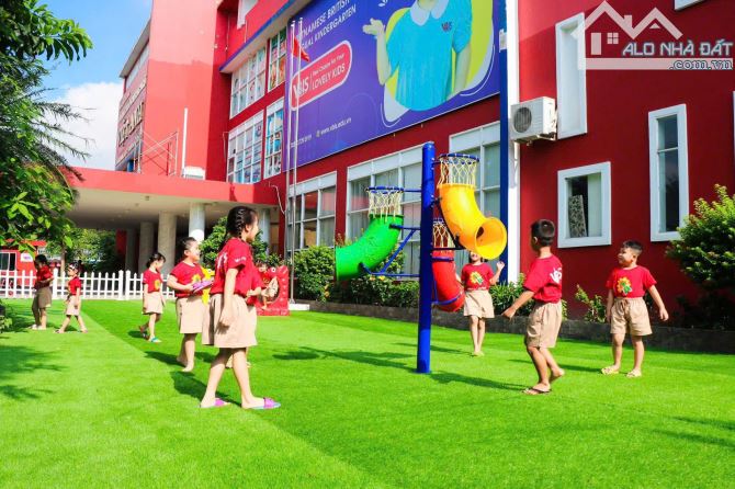 CHUYỂN NHƯỢNG TOÀN BỘ TRƯỜNG MẦM NON VIỆT ANH , p.tam bình ,tp.thủ đức. DT-4439m2- 179 tỷ - 6