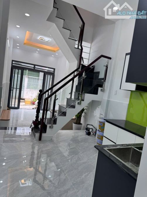 NHÀ BÁN GẤP CHÍNH CHỦ ĐƯỜNG TÂN HOÀ ĐÔNG P14Q6 giá 4,7 tỷ - 6