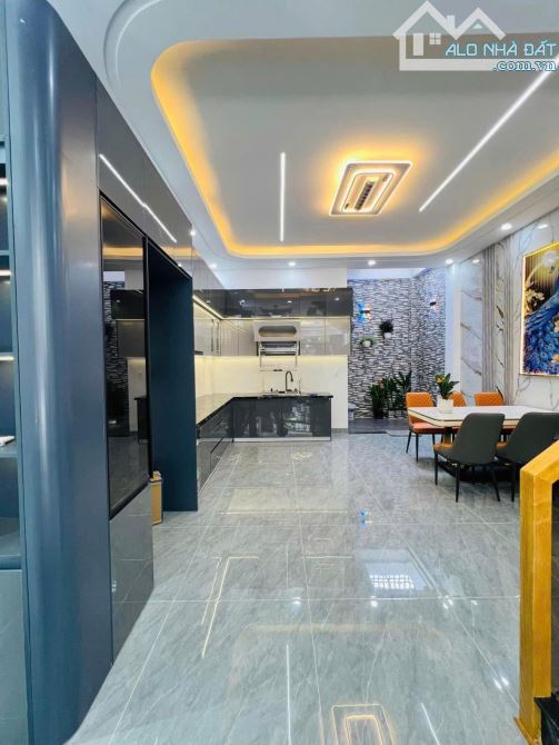 GIÁ TỐT NHÀ NGUYỄN BIỂU,QUẬN 5. GIÁ 4TỶ130/65m2(5mx13m).SỔ HOÀN CÔNG. ĐANG CHO THUÊ 27TR/T - 6
