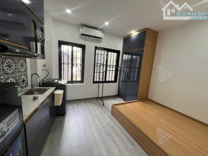 BÁN NHÀ  ĐƯỜNG LÁNG-CCMINI 11 TỶ -CHO THUÊ 60TR/ THÁNG. SIÊU HIẾM K CÓ CĂN T2 - 6