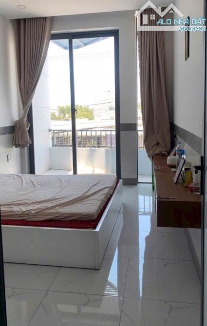 Bán căn nhà lầu 71,5m2 mặt tiền đường Hiền Vương, Thanh Hải, Phan Thiết - 6