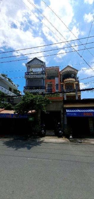 Nhà 4 tầng MẶT TIỀN đường NGUYỄN THỊ TRÀNG phường HIỆP THÀNH, Q12, dt 94,2m2 (3,5/3,7mx22m - 6