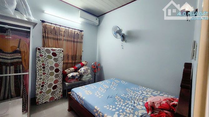 Chính chủ lớn tuổi cần bán nhanh nhà C4 - 360m2 full thổ, HXH Bùi Công Trừng, chỉ 18tr/m2 - 8