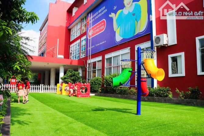 CHUYỂN NHƯỢNG TOÀN BỘ TRƯỜNG MẦM NON VIỆT ANH , p.tam bình ,tp.thủ đức. DT-4439m2- 179 tỷ - 8