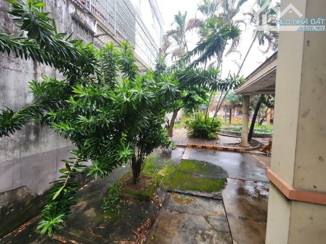 BÁN ĐẤT MẶT TIỀN NGUYỄN VĂN BỨA HÓC MÔN 20M x 65M - KDC SẦM UẤT - NHẸ 27 TỶ - 8