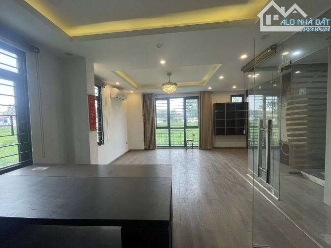 LÂM DU 50m.12 TỶ.7 TẦNG.6.5MT MẶT PHỐ Ô TÔ TRÁNH - LÔ GÓC - THANG MÁY - 8