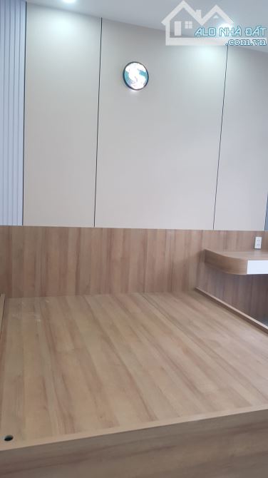 Bán nhà 235/ sát mặt tiền chợ gò xoài. Phường bhha. Bình tân . giá 10,5 tỷ thương lượng - 8