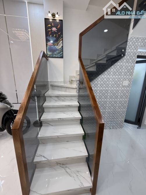 🌟VỊ TRÍ VIP- NGUYỄN THỊ HỒNG ĐÀO- TÂN  PHÚ- 5,26 TỶ- TÂN BÌNH- 3,5X8- 3 TẦNG- ĐƯỜNG 5M🌟 - 8