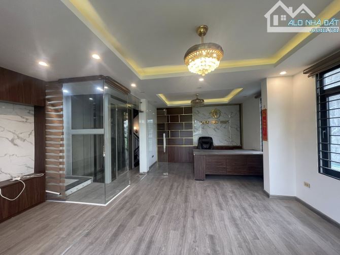 LÂM DU 50m.12 TỶ.7 TẦNG.6.5MT MẶT PHỐ Ô TÔ TRÁNH - LÔ GÓC - THANG MÁY - 9