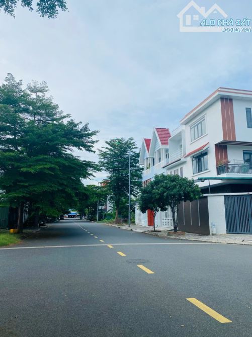 🍄 Lô góc 2 mặt tiền Cực Đẹp Kđt Phước Long A 💥12 tỷ