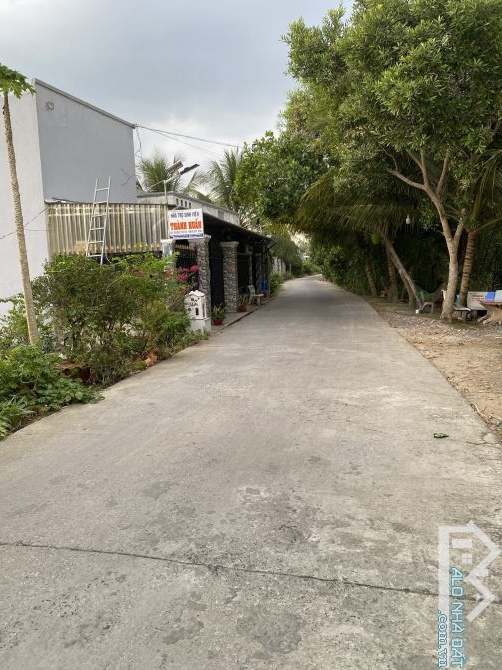 Bán 543m2 ( 10 x 54 ) cách ĐH Nam Cần Thơ 1km