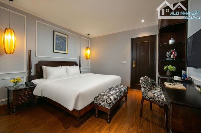 Khách sạn MP Hàng Gai - Hoàn Kiếm - 120m2 Mt: 6.2m 105 tỷ - đầu tư ngon