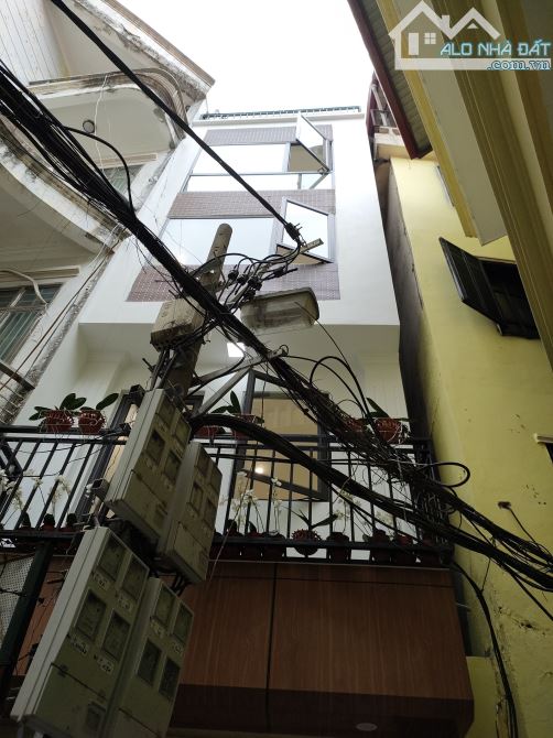 Bán gấp giá rẻ Đê Trần Khát Chân 34m, 6 tầng, mặt tiền 3.4m, 9 tỷ Hai Bà Trưng.