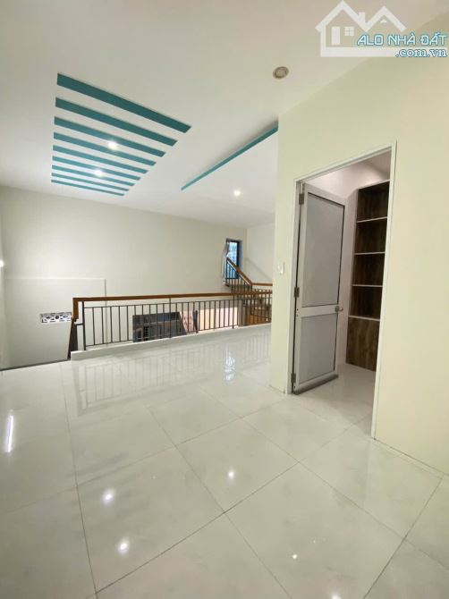 🔥 Bán gấp nhà phố kiệt Nguyễn Hoàng . DT 74m² (6.5 x 11.3) – Giá chỉ 3.X tỷ!