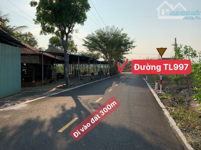 BÁN ĐẤT MẶT TIỀN ĐƯỜNG NHỰA TIM VÀNG ĐỐI DIỆN ỦY BAN PHƯỚC LONG THỌ GIÁ 670 TRIỆU