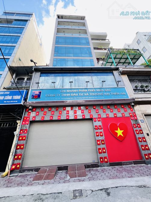 BÁN NHÀ PHÂN LÔ HOÀNG QUỐC VIỆT 90M²* MẶT TIỀN 4.8M, NGÕ THÔNG, Ô TÔ TRÁNH.