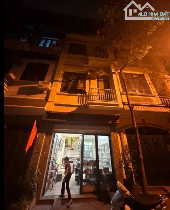 Bán nhà phố Giáp Bát-49m2 , xây 4 tầng. Giá thương lượng