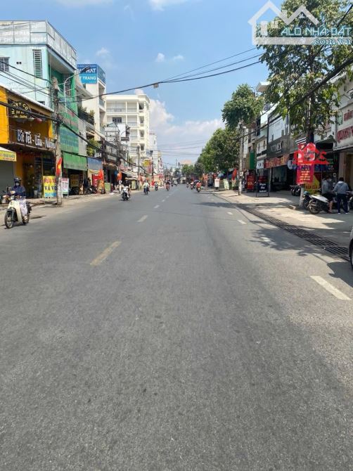 BÁN NHÀ CẤP 4 PHƯỜNG TÂN MAI GẦN ĐƯỜNG PVT