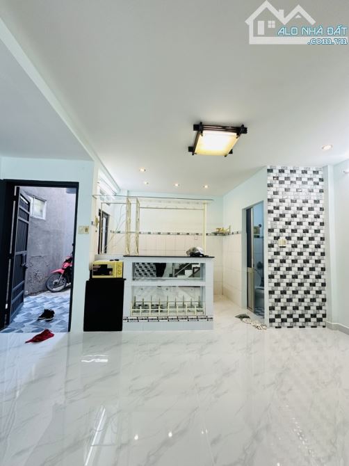 BÁN NHÀ LÊ QUANG ĐỊNH - 33M2 - 2 TẦNG - AN NINH- CHỈ 4,65 TỶ