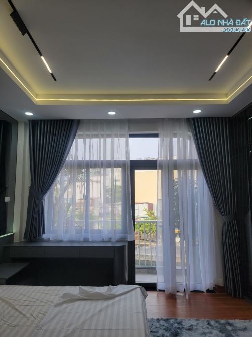 🌹NHÀ ĐẸP MẶT TIỀN 12M GÒ VẤP -VỚI 6TẦNG LẦU DT:4,2 NỞ HẬU (4,7 X 14) KHU TRUNG TÂM BUÔN B
