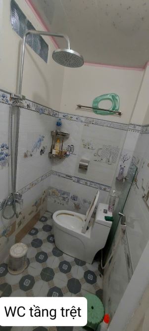 Bán nhà hẻm 4 met Cao Xuân Dục Phường 12 Quận 8. Nhà hẻm an ninh, gần chợ Xóm Củi