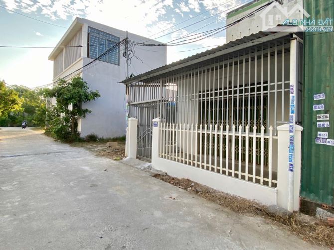 Bán nhà cấp 4 đường oto né nhau tại Vĩnh Thạnh, Nha Trang khu dân cư