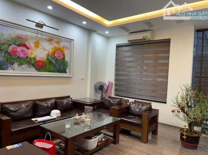 Bán nhà phân lô đường Nguyễn Xiển, Thanh Xuân