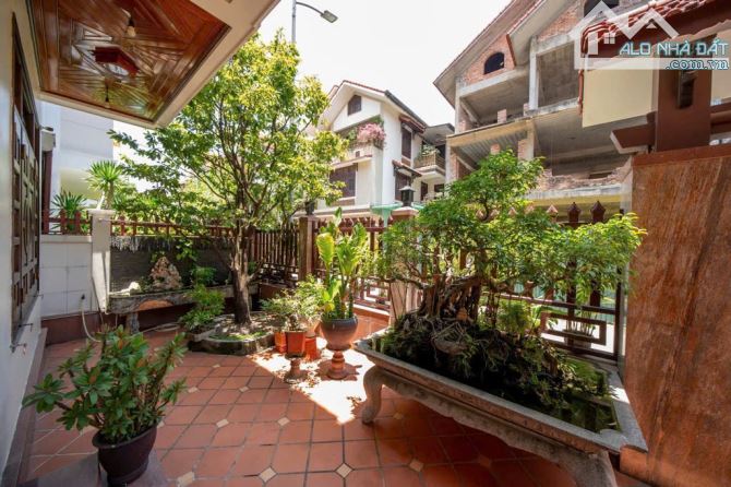 BÁN BIỆT THỰ CAO CẤP KQH KIỂM HUỆ – HÀ HUY TẬP, PHƯỜNG XUÂN PHÚ, TP. HUẾ – 224M²