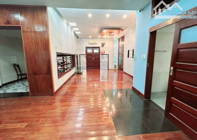 Bán nhà lô góc 2 mặt thoáng đường Khuất Duy Tiến, Thanh Xuân, kinh doanh đỉnh.