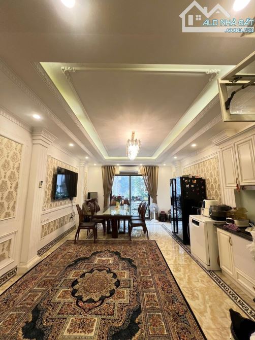 Nhà phố Vip Thái Hà Đống Đa cách phố 10m 52m 6T thang máy kinh doanh giá 22.5 tỷ
