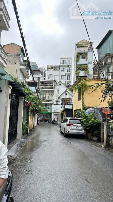 BÁN NHÀ PHÂN LÔ VẠN BẢO BA ĐÌNH 47m 5T Mt 4.6m GIÁ 17 TỶ NGÕ THÔNG Ô TÔ TRÁNH KINH DOANH.