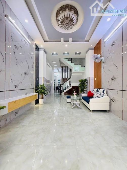 Bán nhà Không Lộ Giới Lê Văn Sỹ Q.3, 4 tầng, khu kinh đô thời trang, chỉ 6.x tỷ