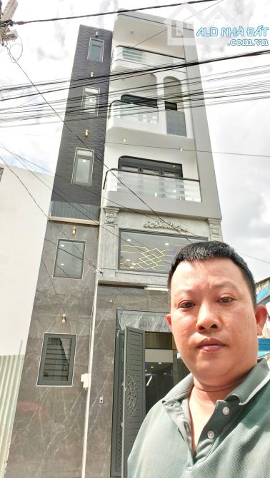 Bán Nhà BÌnh Tân, Mới 100% Ngay Chợ Da Sà, kế AEON MAILL,5 Tầng( 5m x12m), 5PN, Hẻm 12m