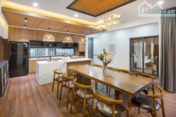 Bán Villa 3 tầng khu đô thị Nam Việt Á - Vị trí đẹp - Giá 22 tỷ xx
