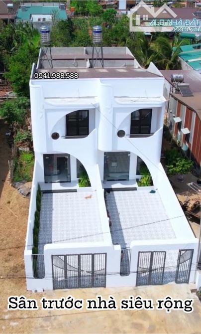 Nhà mê có vườn xinh hẻm cấp 1 Y Wang