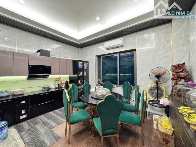Bán nhà Chùa Láng, Q.Đống Đa - DT 65m2 - 4 tầng, ngõ thông, nhà đẹp dân xây