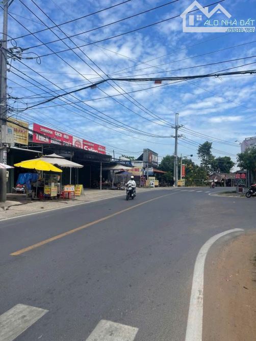 Mặt Tiền Đường Hùng Vương_Vị Trí Kinh Doanh Sầm Uất_Giá Rẻ Nhất_329m2_205m2 thổ Cư_33Tr/m2