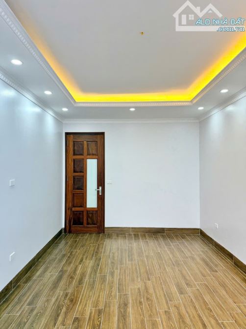 BÁN NHÀ MỚI PHỐ CẦU NOI, Bắc Từ Liêm,35M2 × 5 TẦNG, GẦN PHỐ – CHỈ NHỈNH 5 TỶ