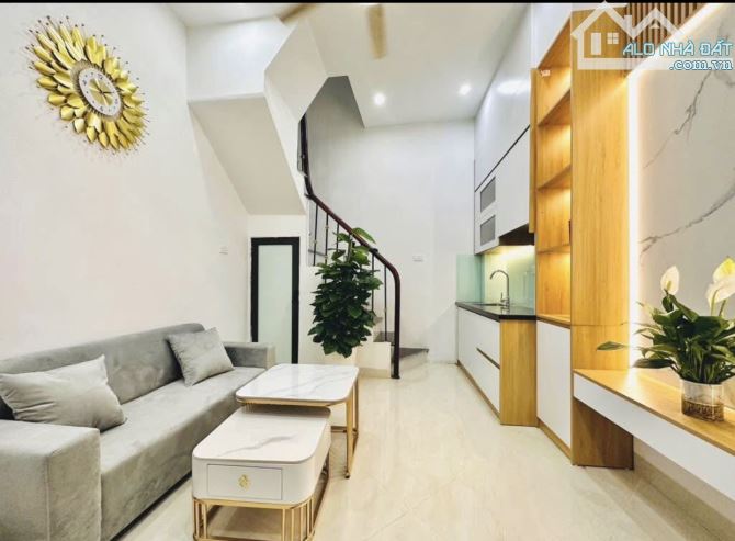 Bán nhà Đẹp - TÂN TRIỀU - YÊN XÁ; full nội Thất . doanh thu 700 / năm DT  50m. X 7 Tầng =