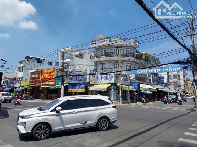 Mặt tiền chợ HT 13. 5x14. Nhà 3 tầng. 4 PN. Kinh doanh đa ngành. 7.x tỷ
