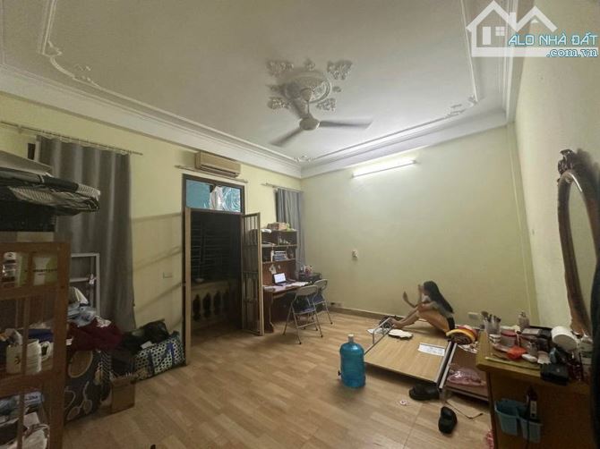 HOÀNG CẦU – ĐỐNG ĐA, 3 THOÁNG, 50M X 5 TẦNG X 6PN - 60M RA Ô TÔ – GẦN HỒ – CHỈ 13.5 TỶ!
