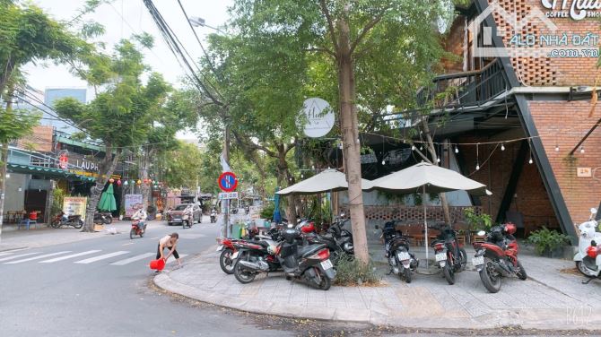 Bán đất mặt tiền CHÂU THỊ VĨNH TẾ ngang 10m ngay khu phố ẩm thực - 242m2 Giá 30 tỷ 9 tl
