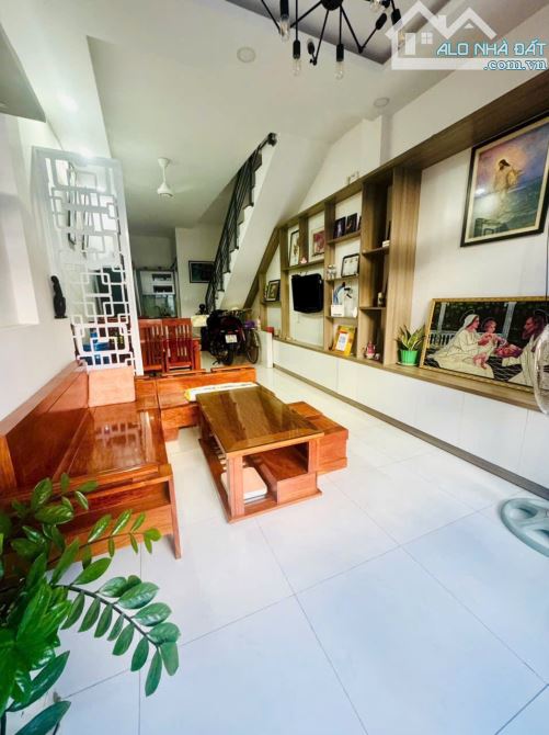 Bán Nhà Hẻm 2,4m Bửu Đoá ,Phước Long ,Nha Trang. Giá 3ty650